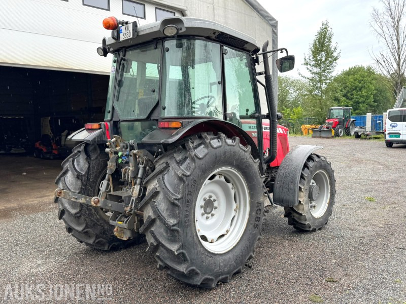 2015 Massey Ferguson 3630 Xtra | fronthydraulikk | krok | PTO 2-seter - Traktors: foto 5 2015 Massey Ferguson 3630 Xtra | fronthydraulikk | krok | PTO 2-seter - Traktors: foto 5