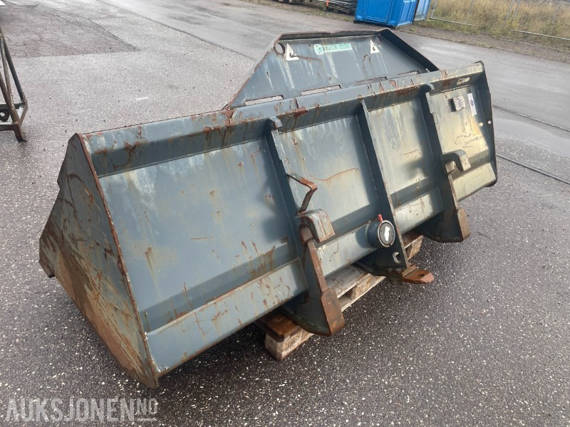 2015 Tre Emme PF135.CDC skuffe – 1350 liter - Celtniecības maisītājs: foto 4 2015 Tre Emme PF135.CDC skuffe – 1350 liter - Celtniecības maisītājs: foto 4