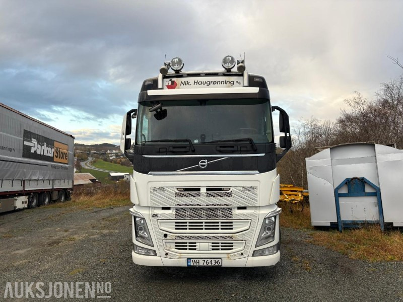 2015 VOLVO FH540 6x2 KRANBIL med Palfinger PK16502 - Kravas auto ar manipulatoru: foto 2 2015 VOLVO FH540 6x2 KRANBIL med Palfinger PK16502 - Kravas auto ar manipulatoru: foto 2
