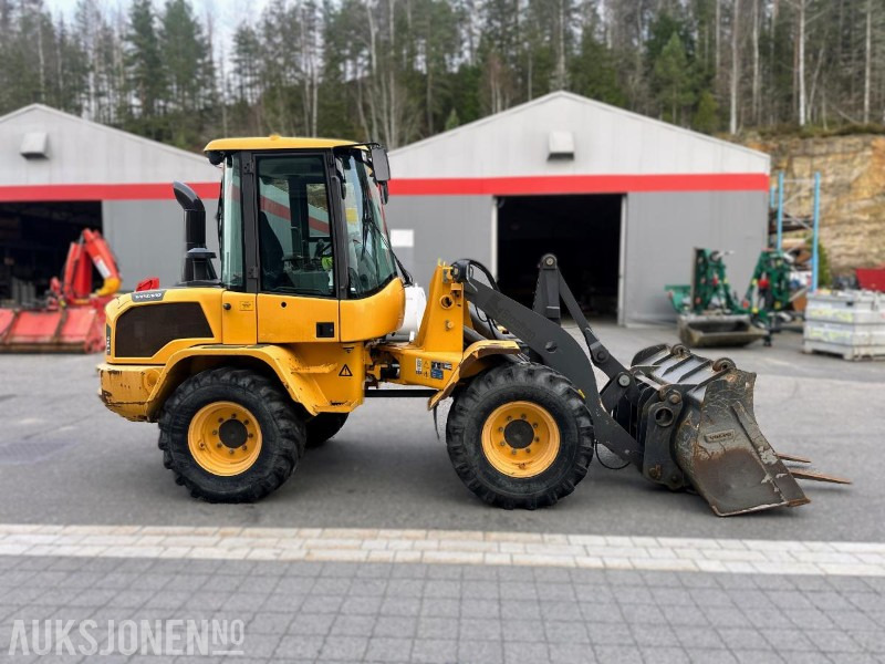 2015 VOLVO L35GT HJULLASTER / KOMPAKTLASTER 6555 TIMER - Riteņu iekrāvējs: foto 4 2015 VOLVO L35GT HJULLASTER / KOMPAKTLASTER 6555 TIMER - Riteņu iekrāvējs: foto 4