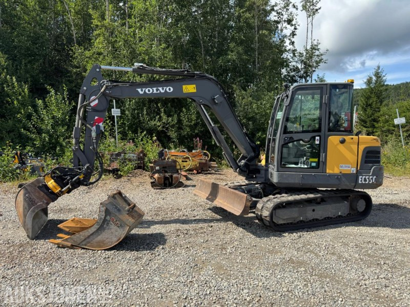 2015 Volvo EC55C GRAVEMASKIN MED KUN 1556 TIMER PÅ TELLEREN - Ekskavators: foto 1 2015 Volvo EC55C GRAVEMASKIN MED KUN 1556 TIMER PÅ TELLEREN - Ekskavators: foto 1