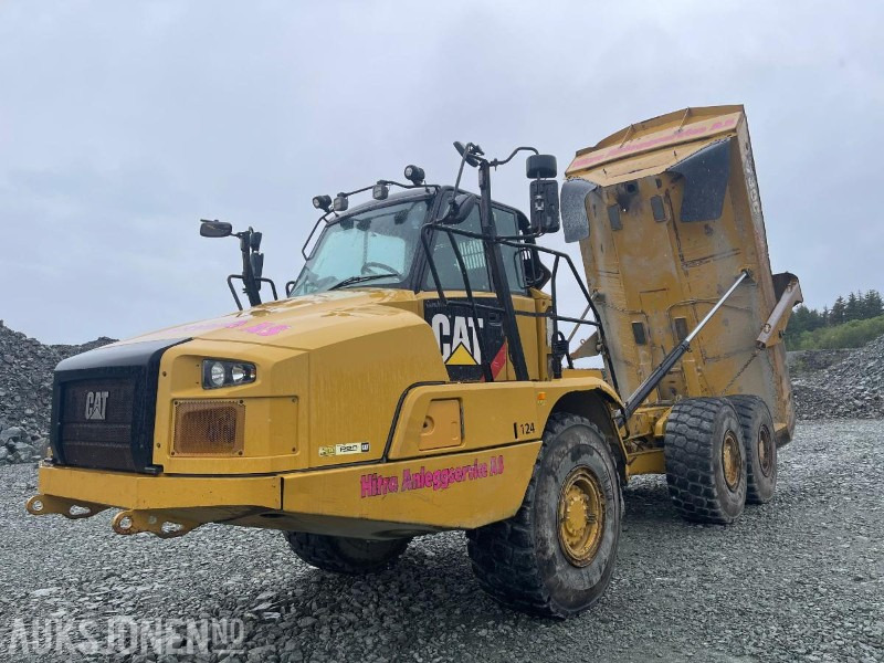 2016 Cat 730C2 Dumper - Bezceļu pašizgāzējs: foto 1 2016 Cat 730C2 Dumper - Bezceļu pašizgāzējs: foto 1