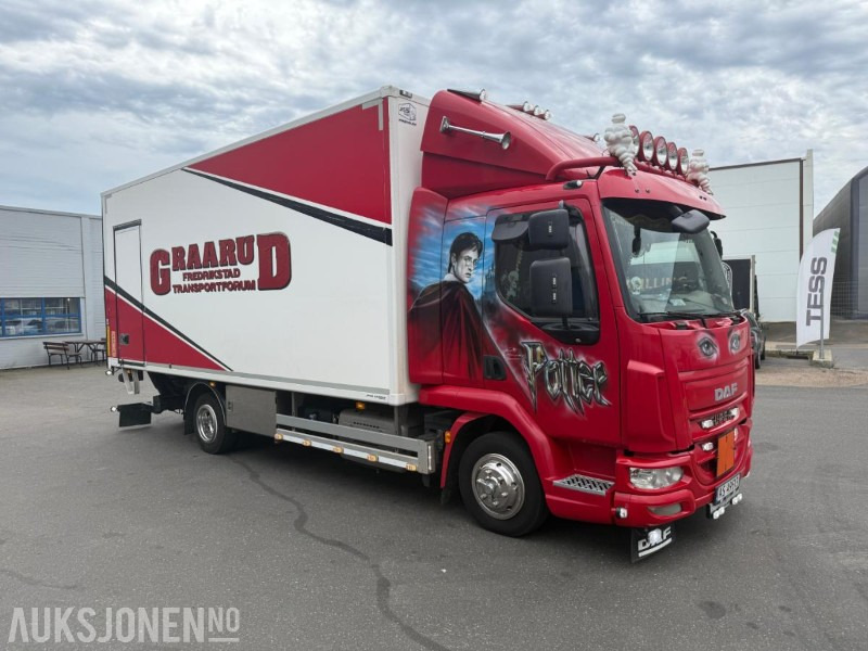 2016 DAF LF SKAPBIL - 15 PALLER - SERVICEHISTORIKK - 1 SJÅFØR - RYGGEKAMERA. - Kravas automašīna ar slēgto virsbūvi: foto 2 2016 DAF LF SKAPBIL - 15 PALLER - SERVICEHISTORIKK - 1 SJÅFØR - RYGGEKAMERA. - Kravas automašīna ar slēgto virsbūvi: foto 2