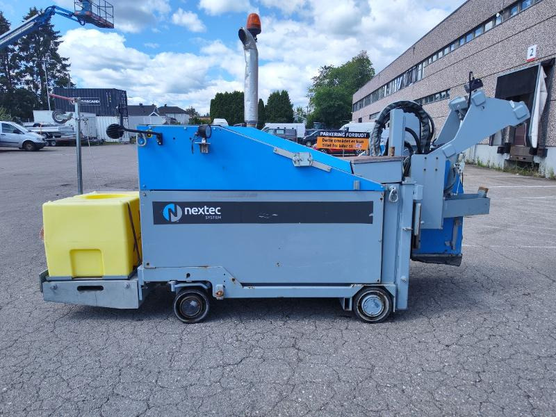 2016 Nextec Diamond trencher DT60 Gulvsag med automatisk nedlegging av trekkerør for fiberkabel - Celtniecības maisītājs: foto 5 2016 Nextec Diamond trencher DT60 Gulvsag med automatisk nedlegging av trekkerør for fiberkabel - Celtniecības maisītājs: foto 5