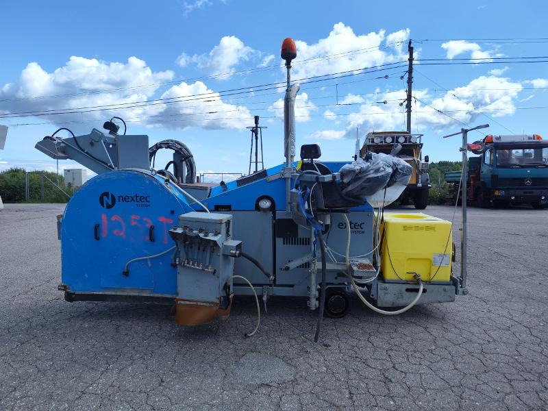 2016 Nextec Diamond trencher DT60 Gulvsag med automatisk nedlegging av trekkerør for fiberkabel - Celtniecības maisītājs: foto 1 2016 Nextec Diamond trencher DT60 Gulvsag med automatisk nedlegging av trekkerør for fiberkabel - Celtniecības maisītājs: foto 1