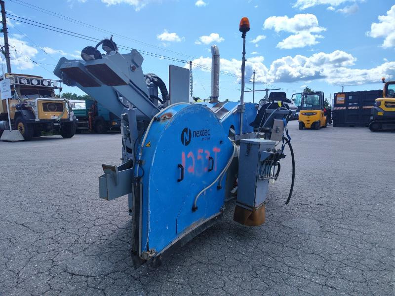 2016 Nextec Diamond trencher DT60 Gulvsag med automatisk nedlegging av trekkerør for fiberkabel - Celtniecības maisītājs: foto 2 2016 Nextec Diamond trencher DT60 Gulvsag med automatisk nedlegging av trekkerør for fiberkabel - Celtniecības maisītājs: foto 2