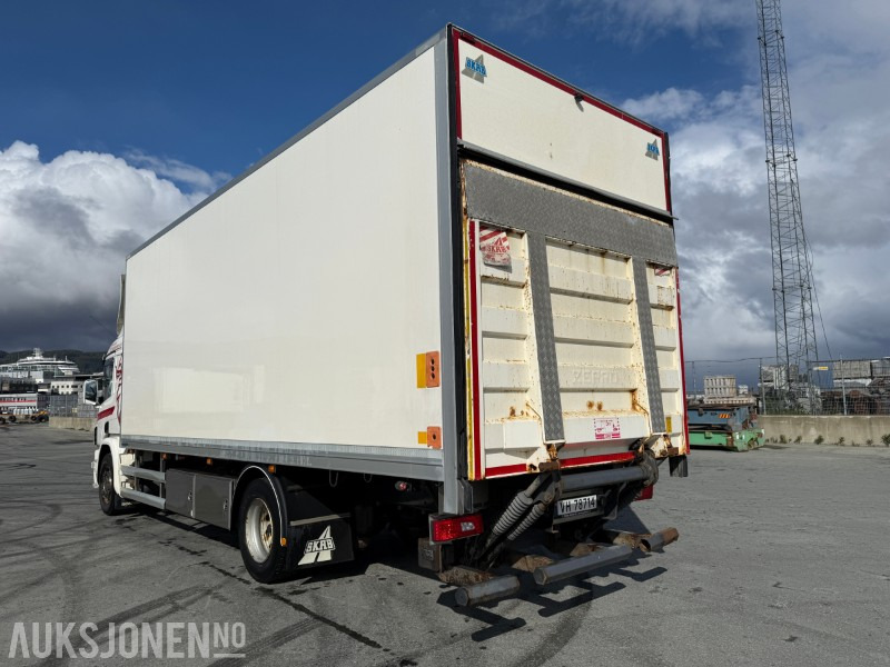 2016 Scania P320 4x2 skapbil - kjøl/frys - bakløft - Kravas automašīna ar slēgto virsbūvi: foto 5 2016 Scania P320 4x2 skapbil - kjøl/frys - bakløft - Kravas automašīna ar slēgto virsbūvi: foto 5