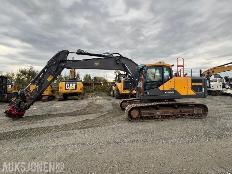 2016 Volvo EC220EL gravemaskin - Ekskavators: foto 1 2016 Volvo EC220EL gravemaskin - Ekskavators: foto 1
