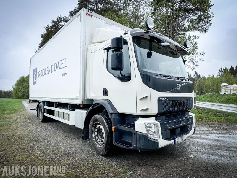 2016 Volvo FE - 320 - Distribusjons lastebil med bakløft - Gått kun 264.000 km - Kravas automašīna ar slēgto virsbūvi: foto 3 2016 Volvo FE - 320 - Distribusjons lastebil med bakløft - Gått kun 264.000 km - Kravas automašīna ar slēgto virsbūvi: foto 3