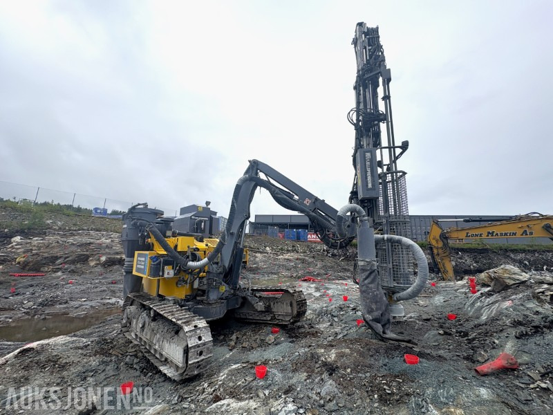 2017 Atlas Copco Flexiroc T30R-03 - 4 574 motortimer - 1 416 hammertimer - Urbšanas mašīna: foto 2 2017 Atlas Copco Flexiroc T30R-03 - 4 574 motortimer - 1 416 hammertimer - Urbšanas mašīna: foto 2