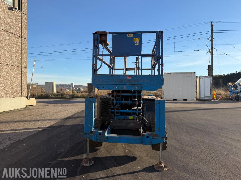2017 Genie GS3369 RT terrenggående sakselift - 12 m arbeidshøyde - Pacēlājs: foto 4 2017 Genie GS3369 RT terrenggående sakselift - 12 m arbeidshøyde - Pacēlājs: foto 4
