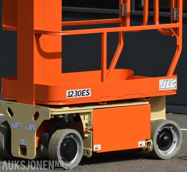 2017 JLG 1230ES mastelift - Pacēlājs: foto 4 2017 JLG 1230ES mastelift - Pacēlājs: foto 4