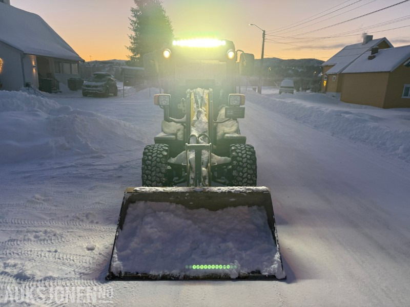 2017 KramerAllrad 5035 - Pallegaffler - Planeringsskuffe - 1543T - Riteņu iekrāvējs: foto 2 2017 KramerAllrad 5035 - Pallegaffler - Planeringsskuffe - 1543T - Riteņu iekrāvējs: foto 2