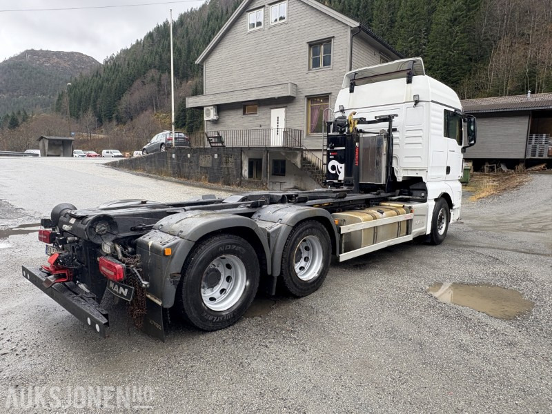 2017 MAN TGX 650 krokløft - KUN 127 766 km - 21 tonn kapasitet på krok - Pacēlājs ar āķi: foto 2 2017 MAN TGX 650 krokløft - KUN 127 766 km - 21 tonn kapasitet på krok - Pacēlājs ar āķi: foto 2