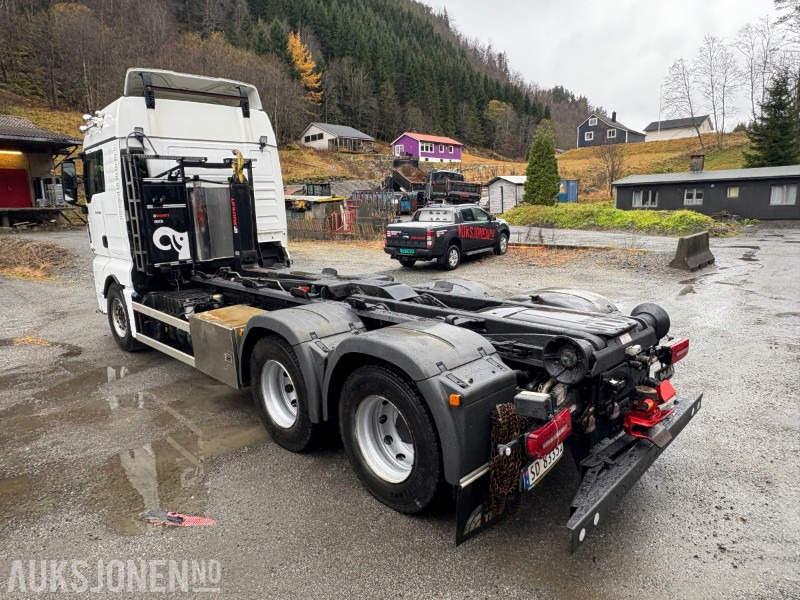 2017 MAN TGX 650 krokløft - KUN 127 766 km - 21 tonn kapasitet på krok - Pacēlājs ar āķi: foto 4 2017 MAN TGX 650 krokløft - KUN 127 766 km - 21 tonn kapasitet på krok - Pacēlājs ar āķi: foto 4