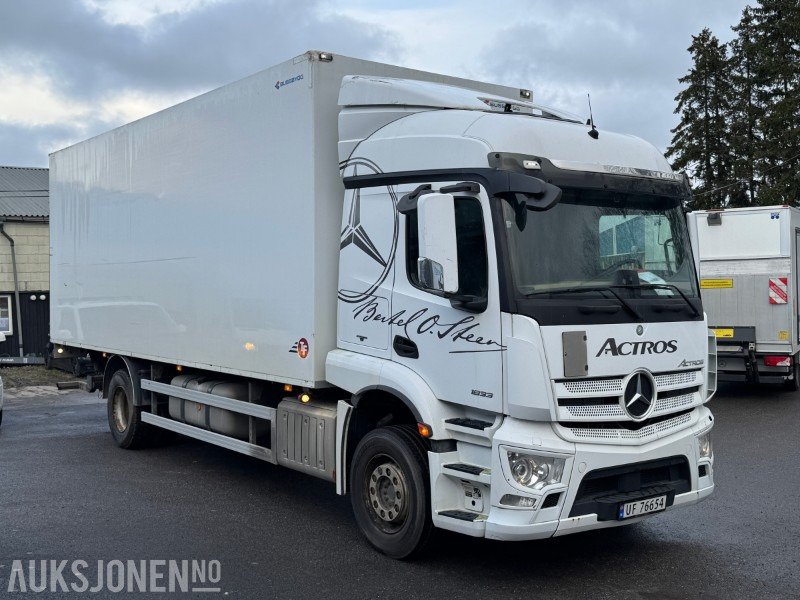 2017 Mercedes-Benz Actros 4x2 SKAPBIL EURO6 BUSSBYGG M/SIDEÅPNING HELLUFT ZEPRO - Kravas automašīna ar slēgto virsbūvi: foto 3 2017 Mercedes-Benz Actros 4x2 SKAPBIL EURO6 BUSSBYGG M/SIDEÅPNING HELLUFT ZEPRO - Kravas automašīna ar slēgto virsbūvi: foto 3