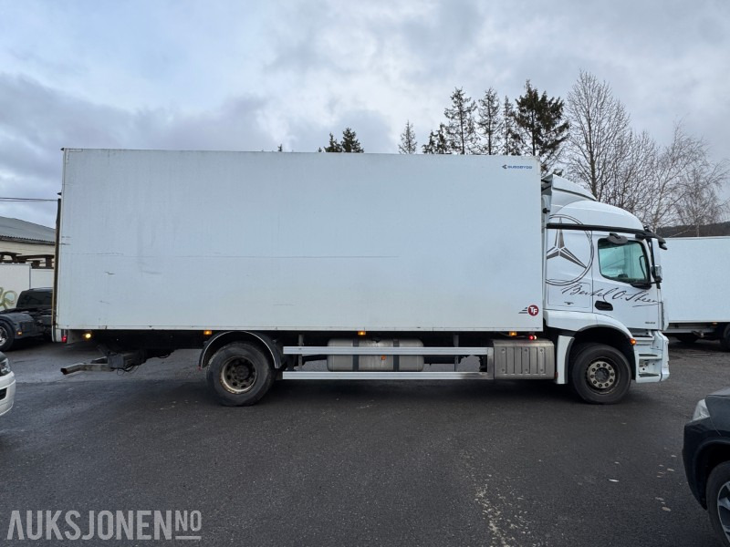 2017 Mercedes-Benz Actros 4x2 SKAPBIL EURO6 BUSSBYGG M/SIDEÅPNING HELLUFT ZEPRO - Kravas automašīna ar slēgto virsbūvi: foto 4 2017 Mercedes-Benz Actros 4x2 SKAPBIL EURO6 BUSSBYGG M/SIDEÅPNING HELLUFT ZEPRO - Kravas automašīna ar slēgto virsbūvi: foto 4