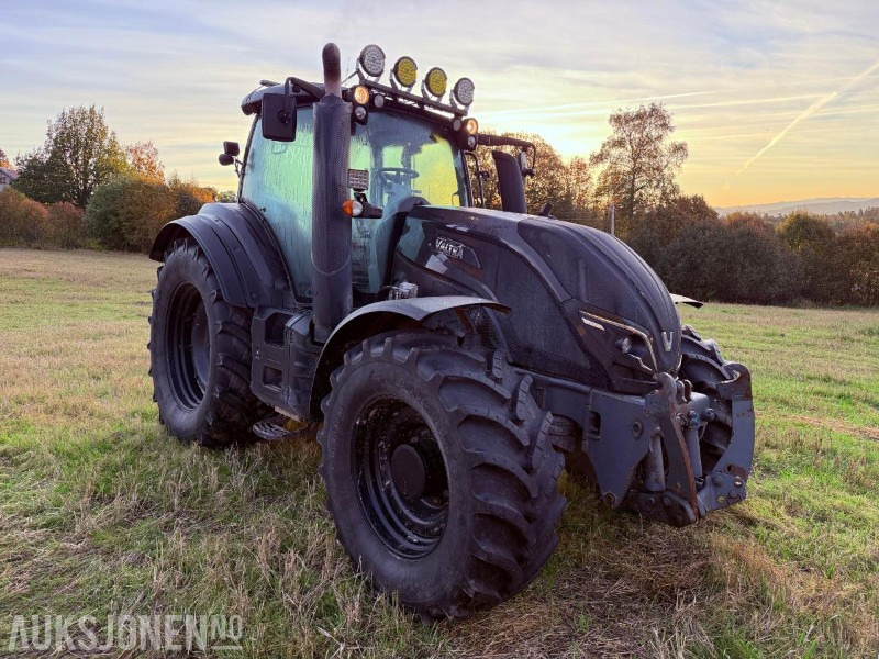 2017 Valtra T234 5271 timer - 50 km/t - Traktors: foto 2 2017 Valtra T234 5271 timer - 50 km/t - Traktors: foto 2