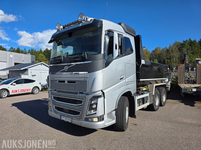 2017 Volvo FH16 tippbil med tipphenger + Maur bilpåbygg trippelkjerre - EURO6 - Nylig EU godkjent - Kravas automašīna pašizgāzējs: foto 1 2017 Volvo FH16 tippbil med tipphenger + Maur bilpåbygg trippelkjerre - EURO6 - Nylig EU godkjent - Kravas automašīna pašizgāzējs: foto 1
