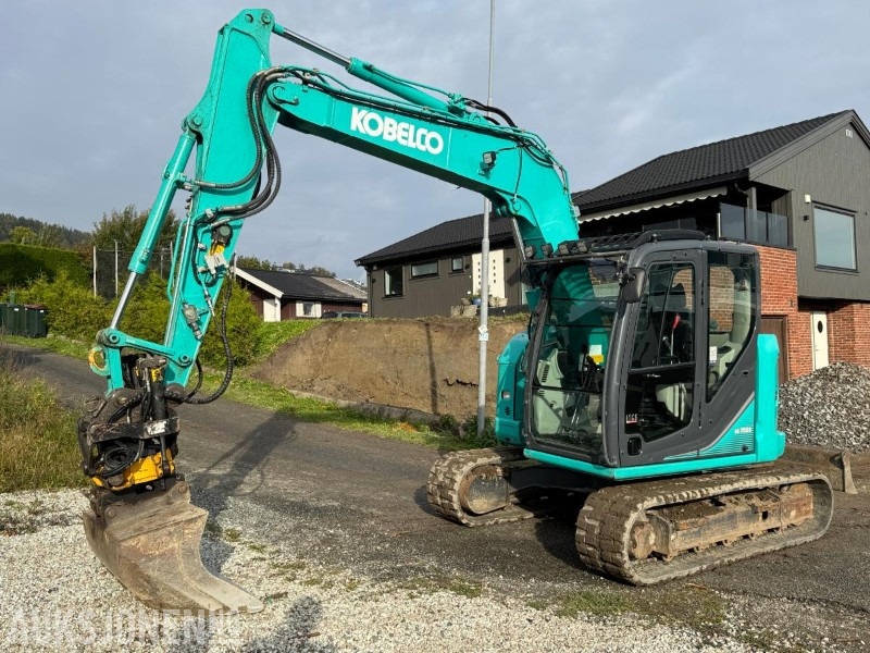 2018 Kobelco SK75SR-3E gravemaskin med 2 skuffer / Tiltrotator - Ekskavators: foto 1 2018 Kobelco SK75SR-3E gravemaskin med 2 skuffer / Tiltrotator - Ekskavators: foto 1