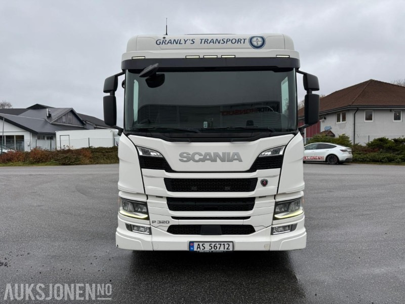 2018 Scania P 320 KRANBIL M/PLAN HIAB XS099 KRAN SERVICEHISTORIKK. - Kravas auto ar manipulatoru: foto 3 2018 Scania P 320 KRANBIL M/PLAN HIAB XS099 KRAN SERVICEHISTORIKK. - Kravas auto ar manipulatoru: foto 3