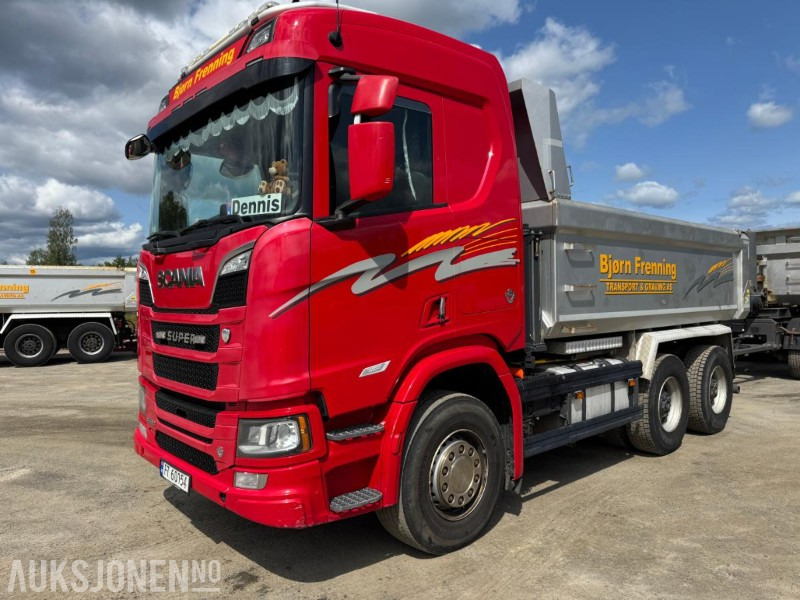 2018 Scania R580 GODT UTSTYRT TIPPBIL MED 3 AKSLET HENGER - Kravas automašīna pašizgāzējs: foto 2 2018 Scania R580 GODT UTSTYRT TIPPBIL MED 3 AKSLET HENGER - Kravas automašīna pašizgāzējs: foto 2