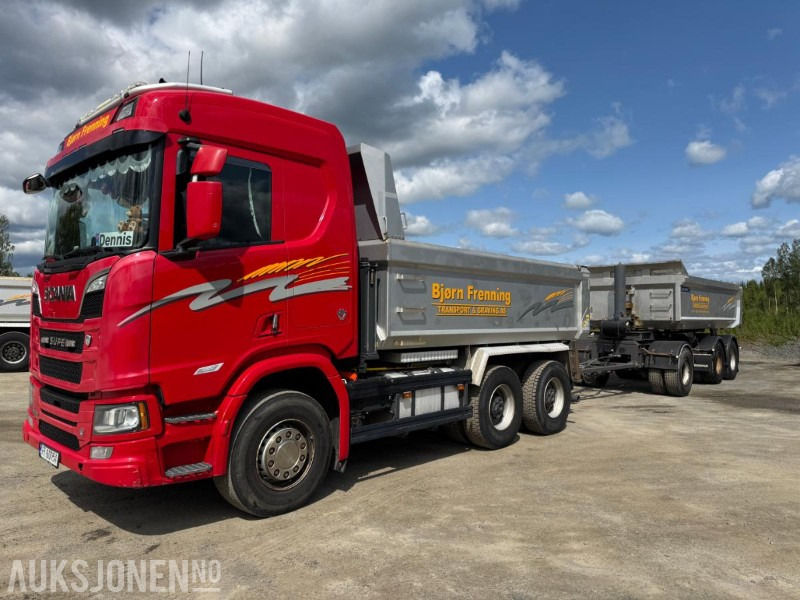 2018 Scania R580 GODT UTSTYRT TIPPBIL MED 3 AKSLET HENGER - Kravas automašīna pašizgāzējs: foto 1 2018 Scania R580 GODT UTSTYRT TIPPBIL MED 3 AKSLET HENGER - Kravas automašīna pašizgāzējs: foto 1