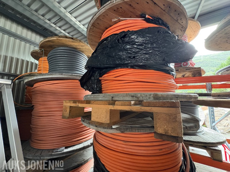 Celtniecības maisītājs 2019 Installasjonskabel Nexans BFSI - Kabel BFSI 3X10: foto 1