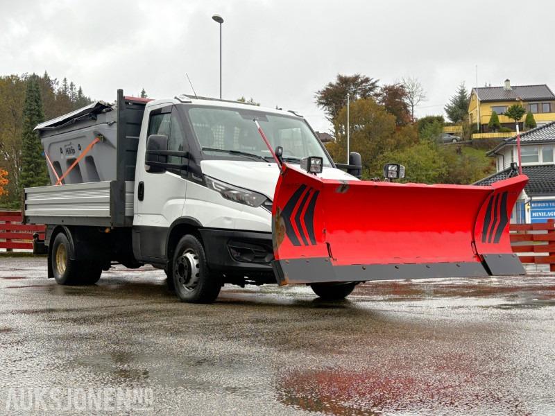 2019 Iveco Daily planbil m/ Hilltip IceStriker og Western Wide-Out brøyteplog - EU godkjent til 04.11.2026 - Bortu kravas automašīna/ Platforma: foto 2 2019 Iveco Daily planbil m/ Hilltip IceStriker og Western Wide-Out brøyteplog - EU godkjent til 04.11.2026 - Bortu kravas automašīna/ Platforma: foto 2