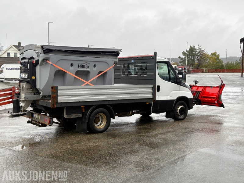 2019 Iveco Daily planbil m/ Hilltip IceStriker og Western Wide-Out brøyteplog - EU godkjent til 04.11.2026 - Bortu kravas automašīna/ Platforma: foto 3 2019 Iveco Daily planbil m/ Hilltip IceStriker og Western Wide-Out brøyteplog - EU godkjent til 04.11.2026 - Bortu kravas automašīna/ Platforma: foto 3