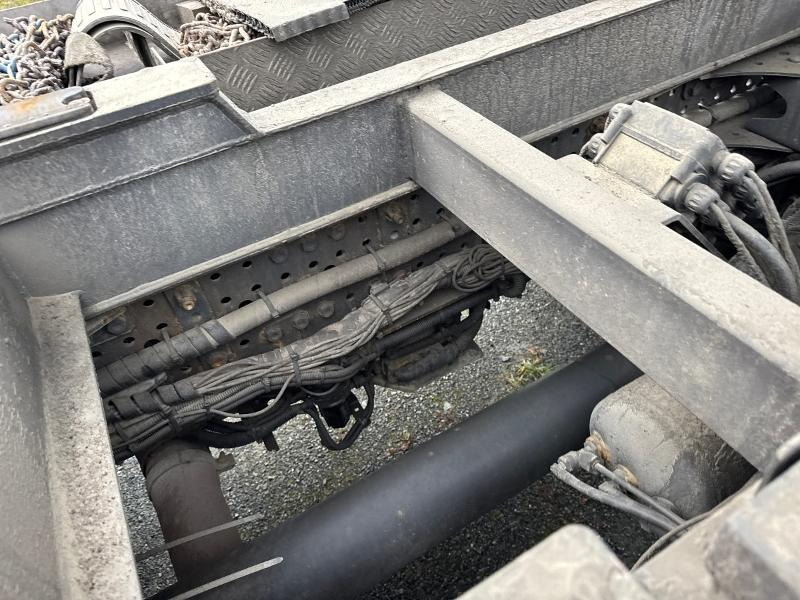 Kravas automašīna pašizgāzējs 2019 Mercedes-Benz Arocs 3258K 8x4 tippbil: foto 14 Kravas automašīna pašizgāzējs 2019 Mercedes-Benz Arocs 3258K 8x4 tippbil: foto 14