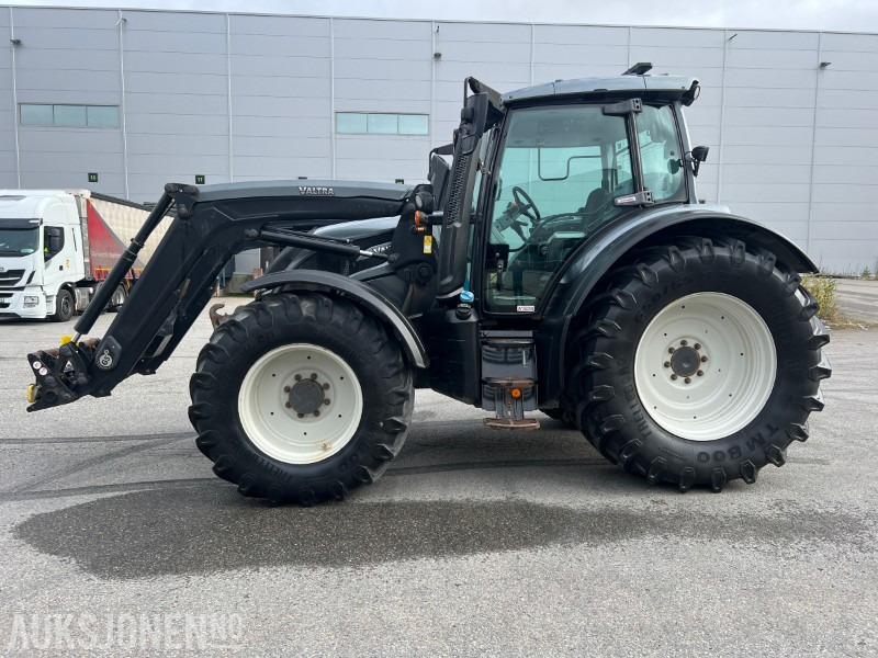 2019 Valtra N174D 1C8 - frontlaster - Traktors: foto 2 2019 Valtra N174D 1C8 - frontlaster - Traktors: foto 2