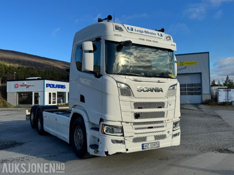 2020 Scania R580 CHASSIS, V8, EURO 6, SVING AKSEL 3, DIESELVARMER, - Šasija kravas automašīna: foto 3 2020 Scania R580 CHASSIS, V8, EURO 6, SVING AKSEL 3, DIESELVARMER, - Šasija kravas automašīna: foto 3