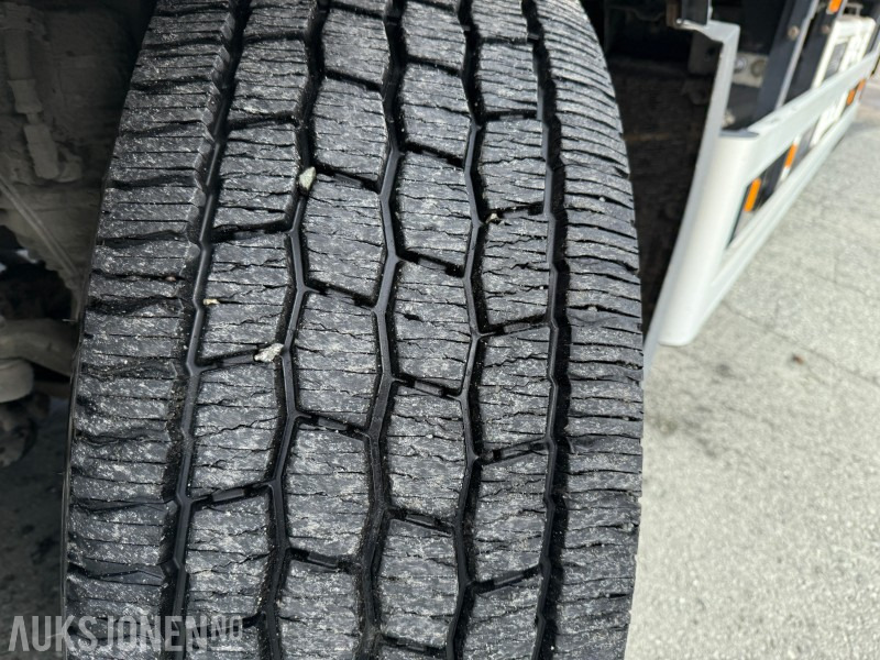 2020 Volvo FM330 4x2 skapbil med 2-soners kjøl/frys - Kravas automašīna ar slēgto virsbūvi: foto 5 2020 Volvo FM330 4x2 skapbil med 2-soners kjøl/frys - Kravas automašīna ar slēgto virsbūvi: foto 5