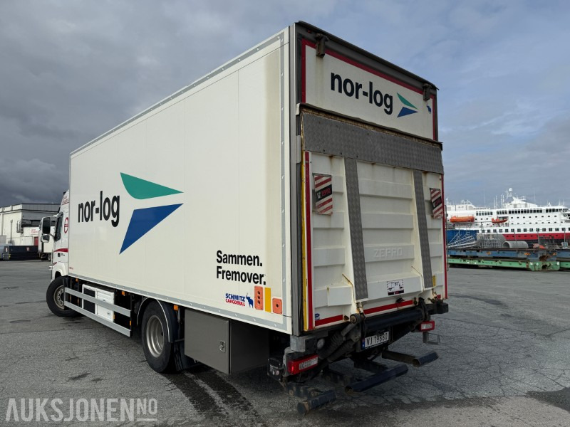 2020 Volvo FM330 4x2 skapbil med 2-soners kjøl/frys - Kravas automašīna ar slēgto virsbūvi: foto 4 2020 Volvo FM330 4x2 skapbil med 2-soners kjøl/frys - Kravas automašīna ar slēgto virsbūvi: foto 4