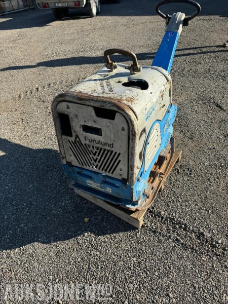 2020 Weber CR7 Vibroplate 475kg - Veltnis: foto 1 2020 Weber CR7 Vibroplate 475kg - Veltnis: foto 1