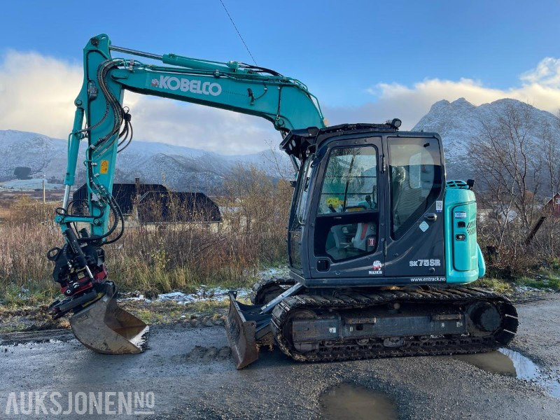 2021 Kobelco SK75SR-7 Gravemaskin med skjær, tiltrotator med gripekassett, nylig sertifisert, kun 2400 timer - Ekskavators: foto 2 2021 Kobelco SK75SR-7 Gravemaskin med skjær, tiltrotator med gripekassett, nylig sertifisert, kun 2400 timer - Ekskavators: foto 2