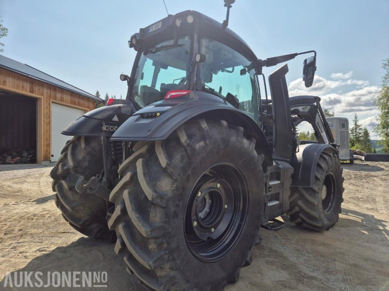 2021 Valtra T 234 VERSU med laster og front hydraulikk / PTO - Traktors: foto 5 2021 Valtra T 234 VERSU med laster og front hydraulikk / PTO - Traktors: foto 5