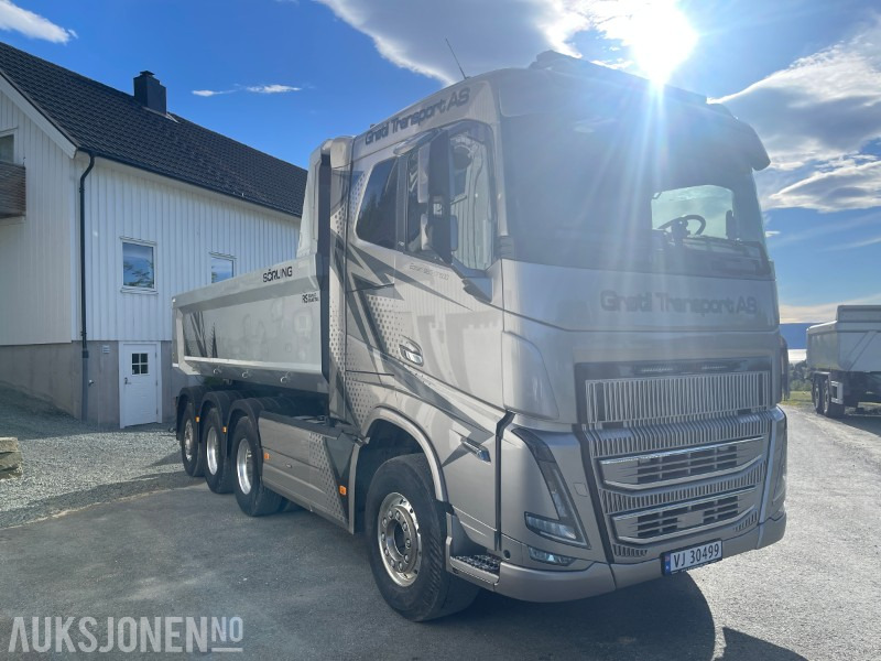 2022 Volvo FH16 750 8x4 Tridem – Gullavtale, Én Eier, EU-godkjent til 15.05.2026 - Kravas automašīna pašizgāzējs: foto 3 2022 Volvo FH16 750 8x4 Tridem – Gullavtale, Én Eier, EU-godkjent til 15.05.2026 - Kravas automašīna pašizgāzējs: foto 3
