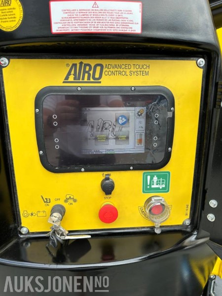 2023 AIRO A12 JE, elektrisk bomlift - Roterende Jibb - Arbeidshøyde 12,1 m. - Leveres med ny årskontroll! - Pacēlājs: foto 4 2023 AIRO A12 JE, elektrisk bomlift - Roterende Jibb - Arbeidshøyde 12,1 m. - Leveres med ny årskontroll! - Pacēlājs: foto 4