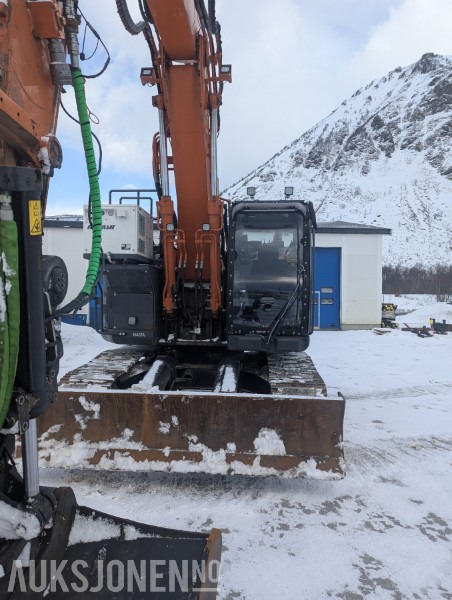 2023 Hitachi ZX225USLC-7 - Montabert CPA, GPS, rototilt, to-delt bom +++ - Ekskavators: foto 3 2023 Hitachi ZX225USLC-7 - Montabert CPA, GPS, rototilt, to-delt bom +++ - Ekskavators: foto 3