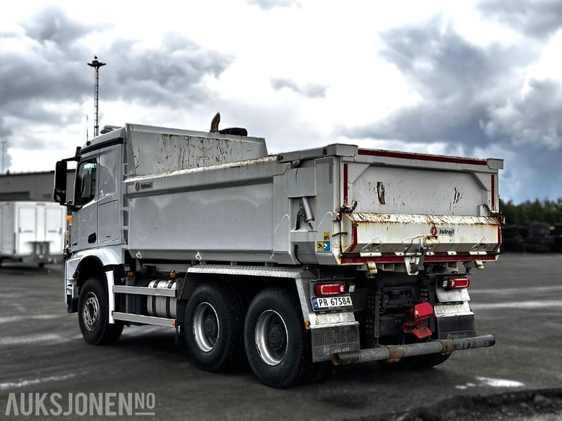 2023 Mercedes-Benz Arocs tippbil m/ Istrail tippkasse – 53 374 km - Kravas automašīna pašizgāzējs: foto 3 2023 Mercedes-Benz Arocs tippbil m/ Istrail tippkasse – 53 374 km - Kravas automašīna pašizgāzējs: foto 3