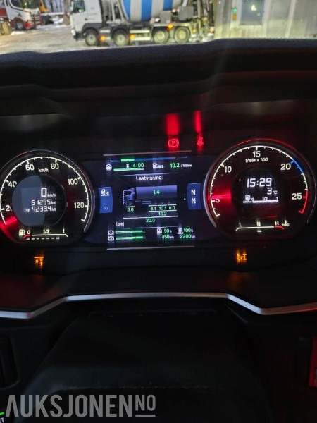 Betonvedējs 2023 Scania R-serie båndbil / 8x2 tridem / 61295 km: foto 16