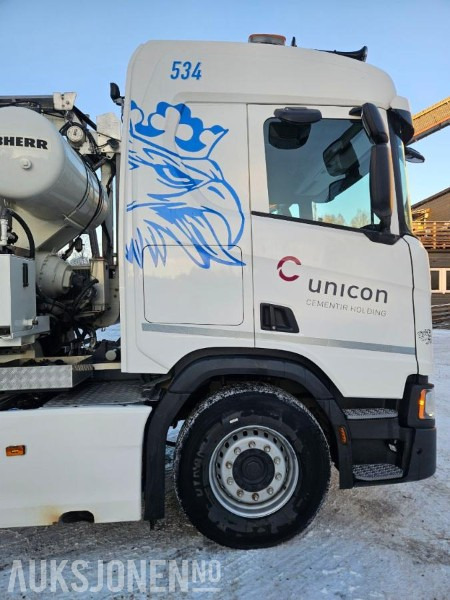 Betonvedējs 2023 Scania R-serie båndbil / 8x2 tridem / 61295 km: foto 7