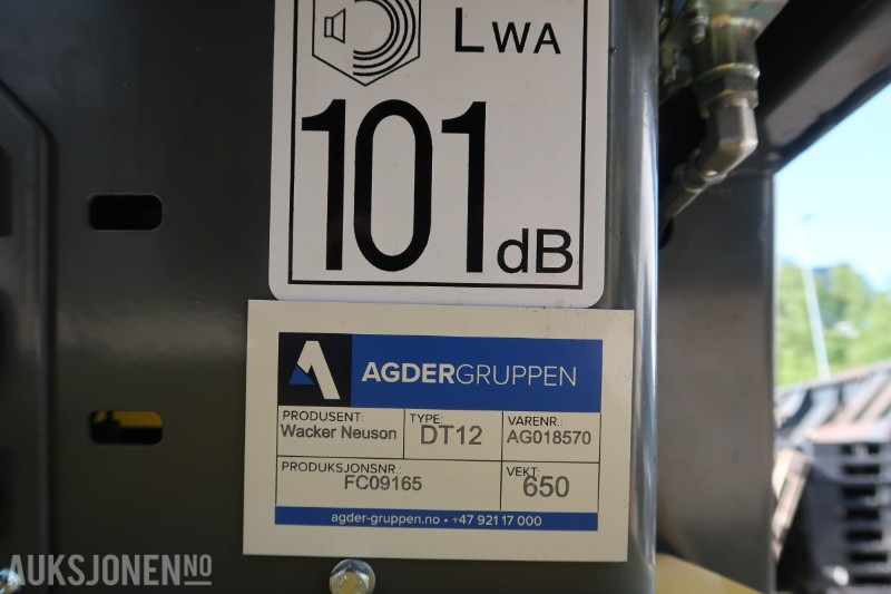 2024 Wacker Neuson DT12 med svingbar tippkasse - Bezceļu pašizgāzējs: foto 3 2024 Wacker Neuson DT12 med svingbar tippkasse - Bezceļu pašizgāzējs: foto 3