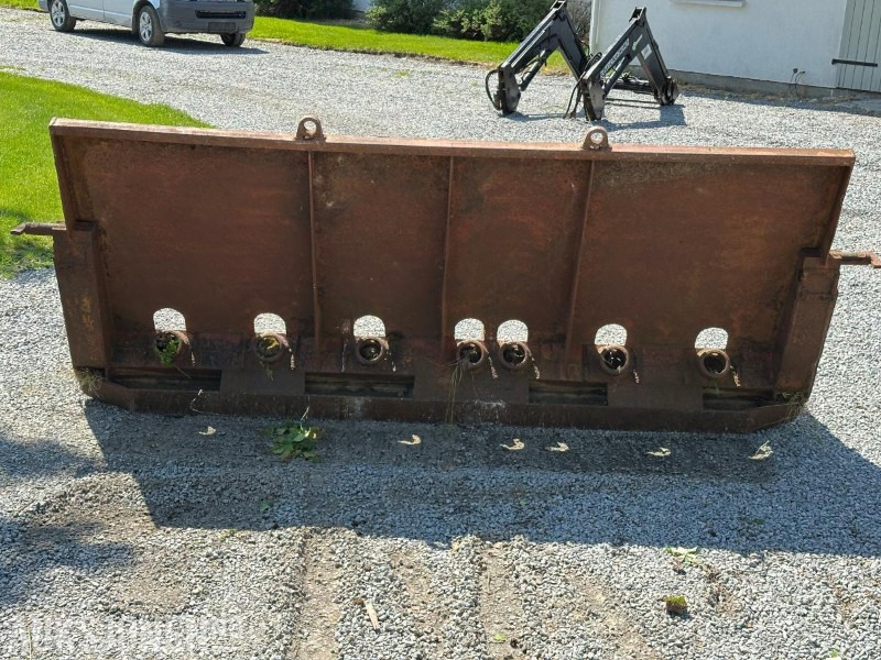 3meter Stubbebryter med 8 tenner - dyrkeskjær til doser - Celtniecības maisītājs: foto 4 3meter Stubbebryter med 8 tenner - dyrkeskjær til doser - Celtniecības maisītājs: foto 4