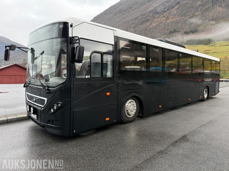 2013 Volvo 8900 B7R - Autobuss: foto 1 2013 Volvo 8900 B7R - Autobuss: foto 1