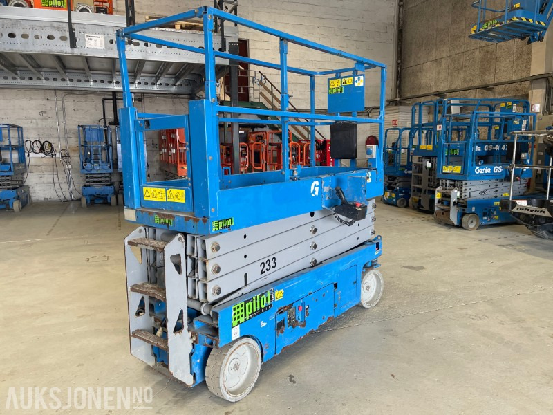 Genie GS-2632 Sakselift - Pacēlājs: foto 1 Genie GS-2632 Sakselift - Pacēlājs: foto 1