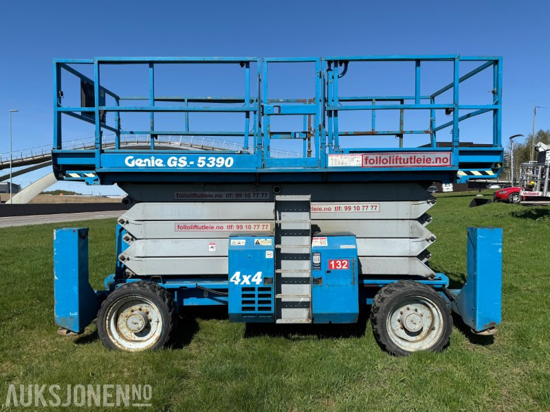 Genie GS 5390 RT 18-meter terreng sakselift, dobbel utskyt, 680kg kapasitet - Pacēlājs: foto 1 Genie GS 5390 RT 18-meter terreng sakselift, dobbel utskyt, 680kg kapasitet - Pacēlājs: foto 1