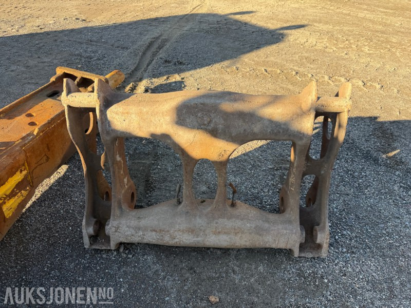 Hydraulisk Hurtigfeste til Volvo L90 - Celtniecības maisītājs: foto 4 Hydraulisk Hurtigfeste til Volvo L90 - Celtniecības maisītājs: foto 4